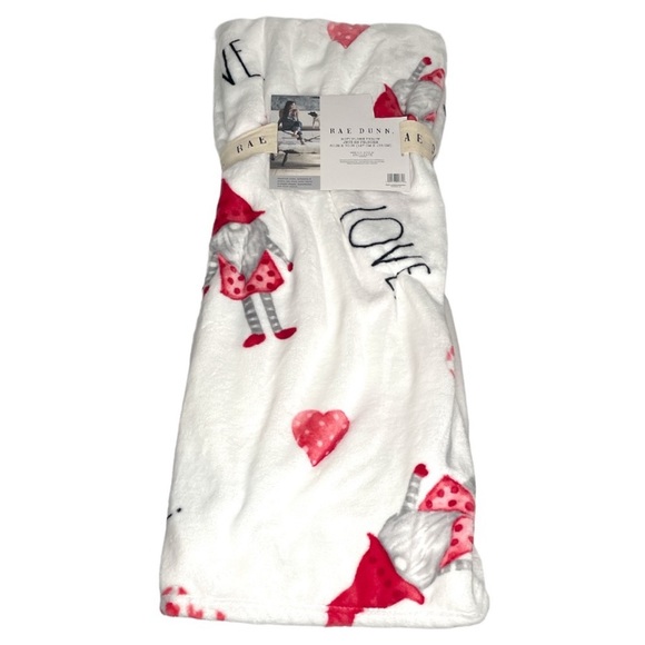 Rae Dunn Bedding Rae Dunn Valentine Gnome Hearts Throw Blanket White 5x70in Love Cozy Soft